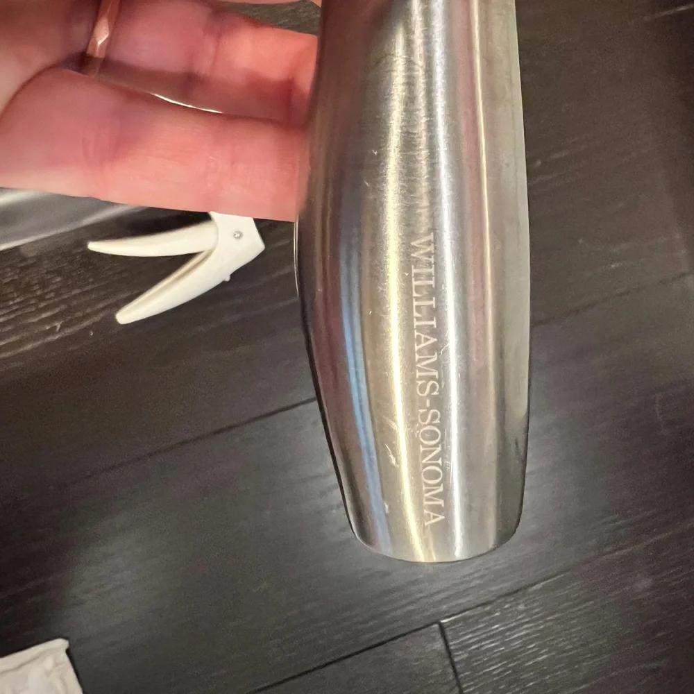 Lot of 2: Williams sonoma French Whisk & Breakfast Batter Dispenser MSRP: $75+tx